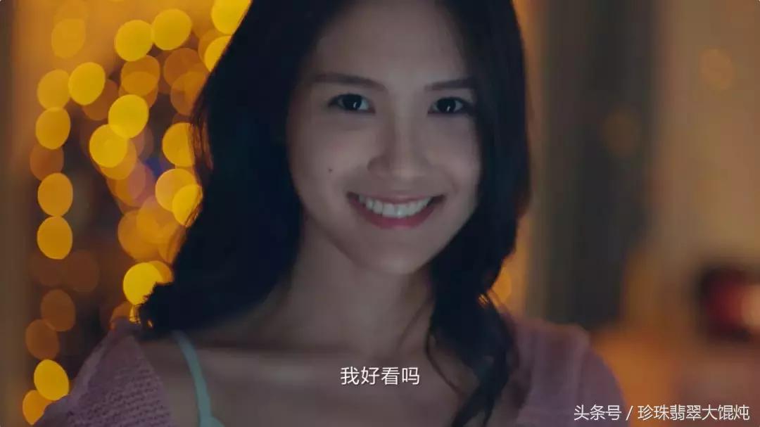 有个爱哭的女朋友,你身边有没有爱拍照的女生