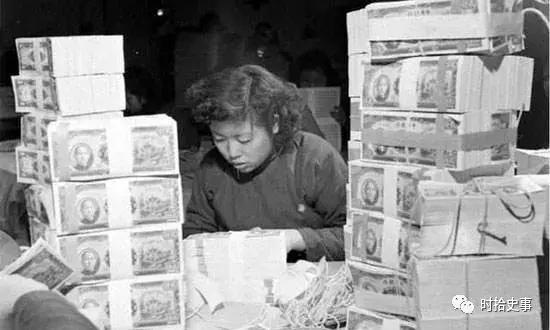 民国小开的午后：飞达咖啡馆档次不够，百乐门不去