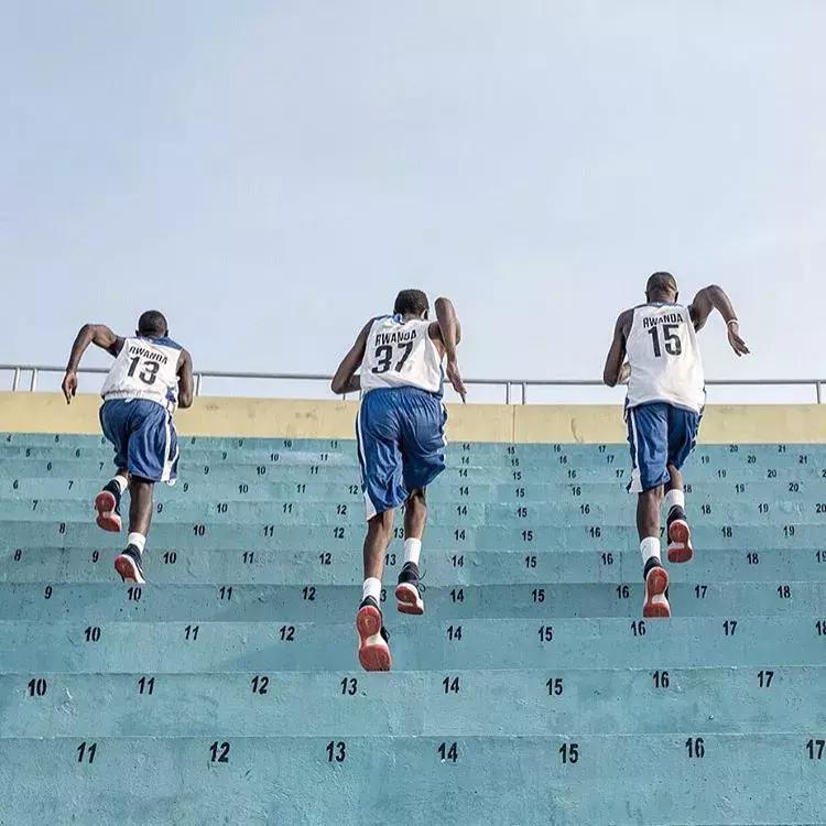 打好篮球必须具备的几点,想打好篮球必须要学会哪些