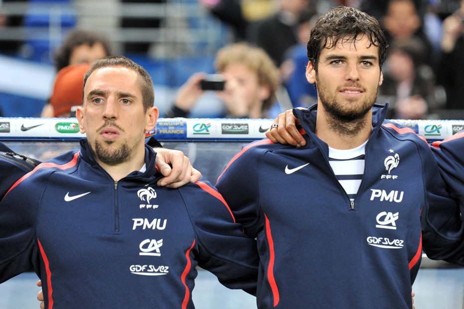 将军白发征夫泪的上一句,将军白发征夫泪下一句是什么