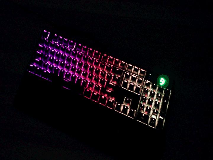 樱桃rgb轴和普通轴有什么区别,樱桃rgb红轴手感好不好