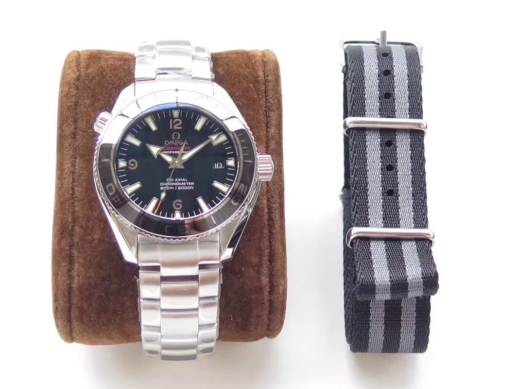 深度揭秘复刻表,同款名表价格不同版本