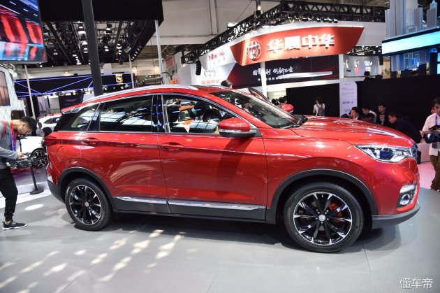 一汽奔腾SENIAR9将于5月26日上市