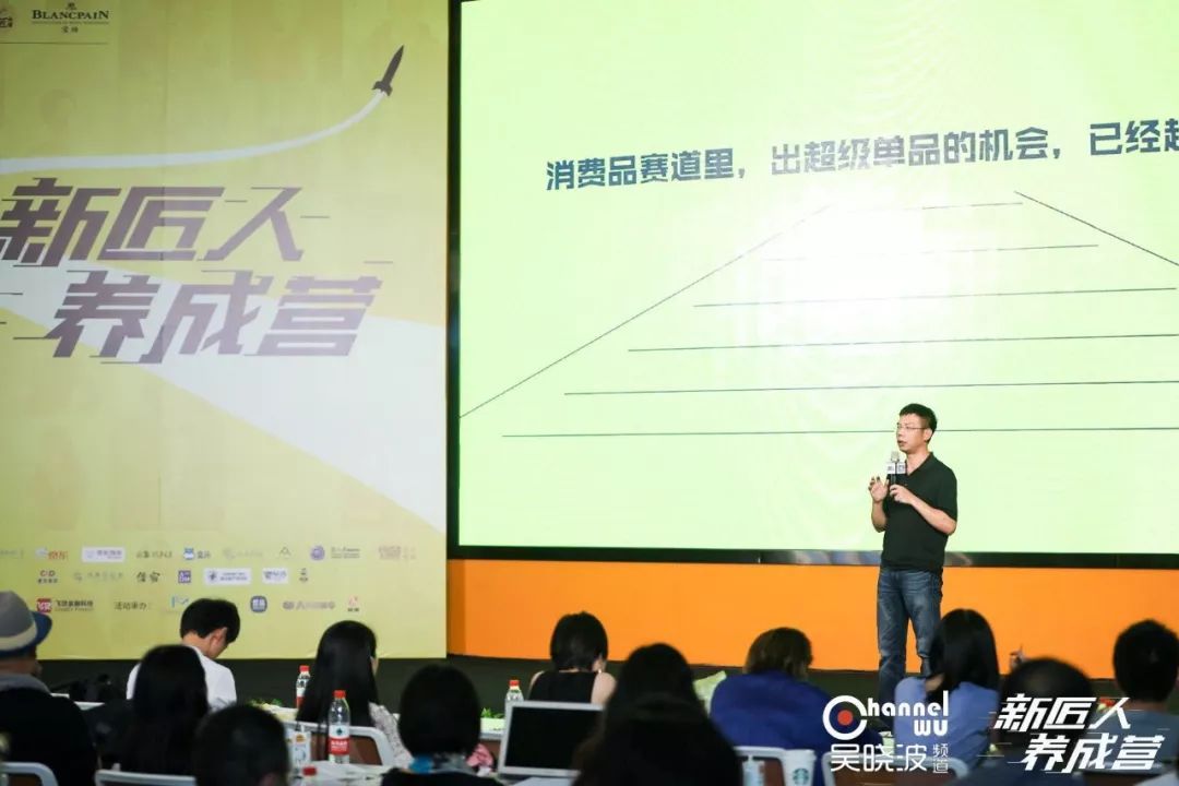 luckincoffee最新爆品,luckincoffee得来速