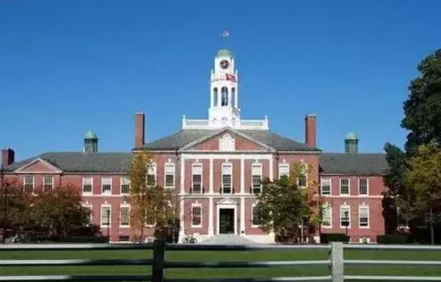 申请美国大学看哪个排名,申请美国前十名的好学校