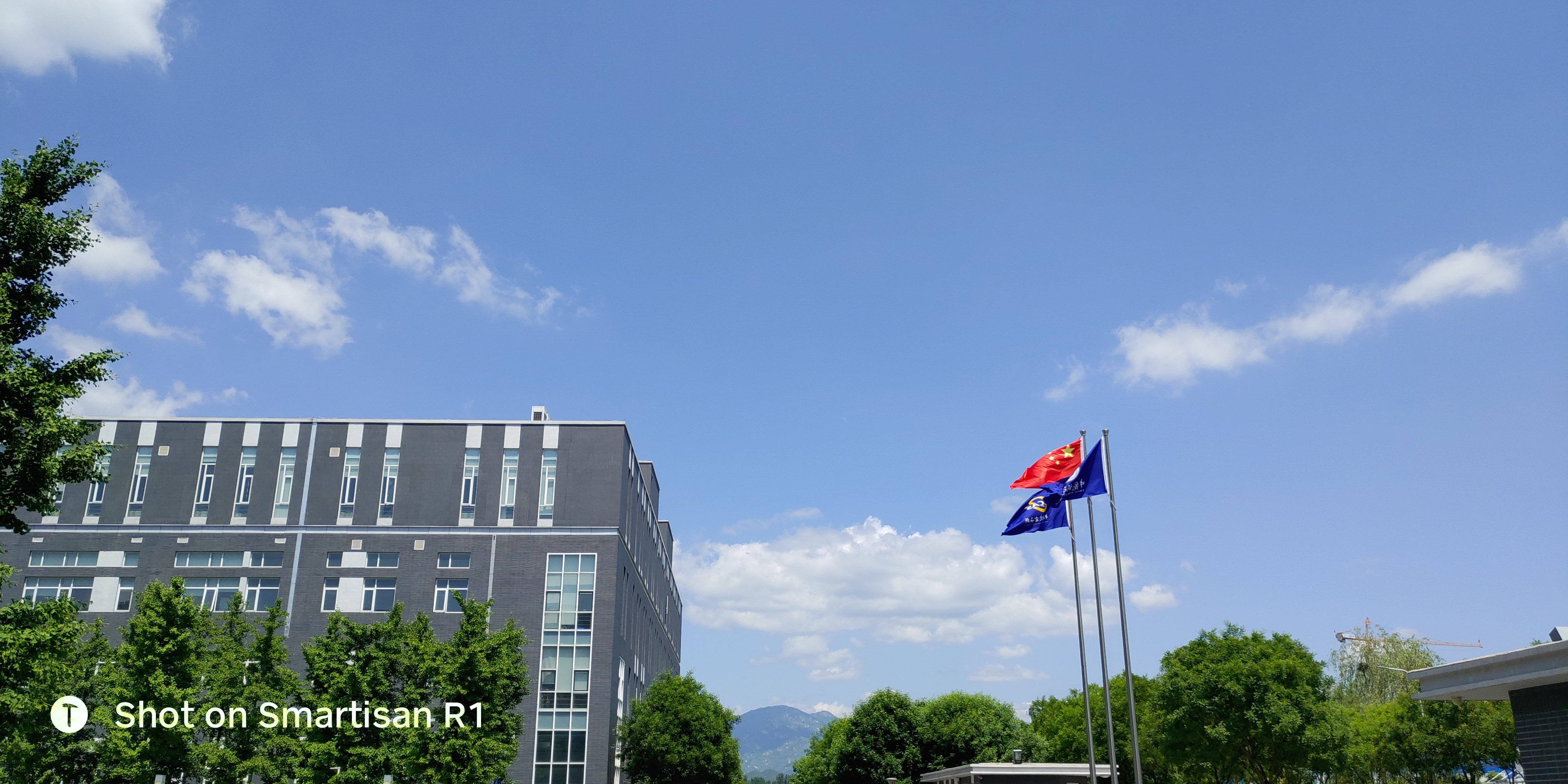 瓦力评测坚果r1,坚果r1pro3评测视频