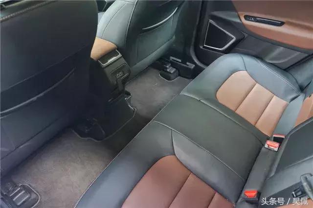 想买台性价比小车买什么车好,想买辆性价比高的汽车