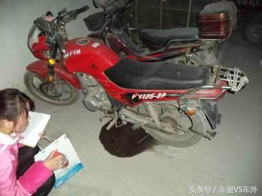 摩托车摔倒漏油还能骑吗,摩托车低速摔车了对车有什么影响