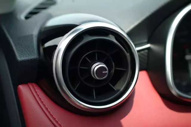 无时无刻的挑逗，令人安心的可靠，是什么让葫芦侠欲罢不能？