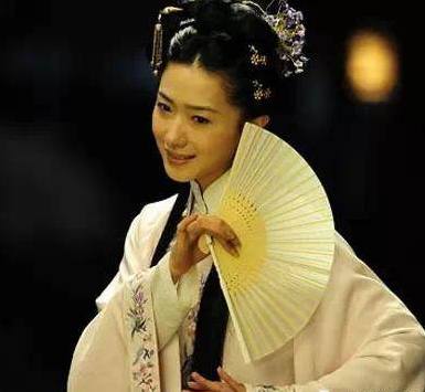 七位“*楼青**女子”,图2我忍了,图3我再忍,图4我真的忍无可忍!