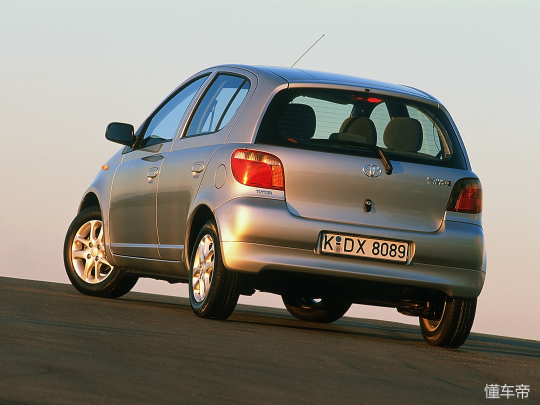 2万块钱能买什么二手车手动,2万块钱买个二手车代步划算吗