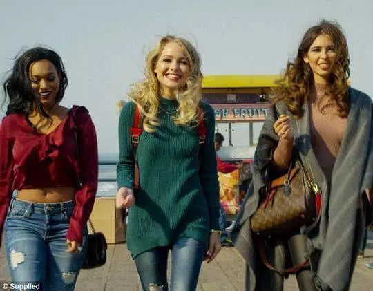 紧急!这个在西方臭名昭著的“援交”网站,竟然落地中国了!