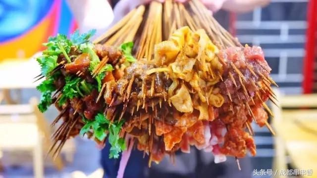 串串香加盟店市场前景如何,串串香生意火爆的原因