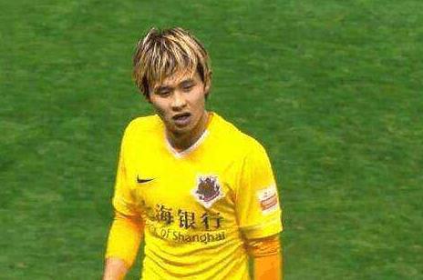 世界杯贝克汉姆圆月弯刀视频,贝克汉姆圆月弯刀进了多少球