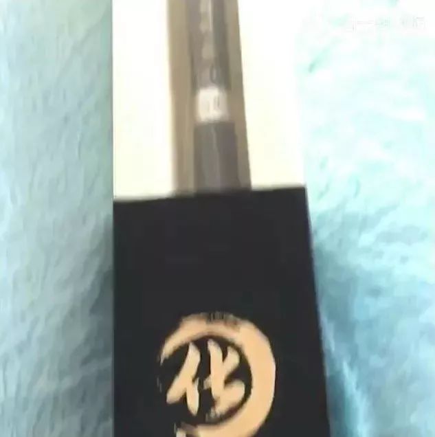 龙纹鲤竿钓鲤鱼,龙纹鲤超轻钓竿