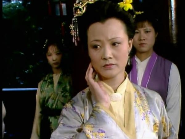 作为一个女人，正三品诰命夫人尤氏活得还不如赵姨娘？