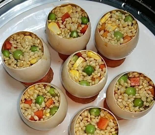 糯米蛋摆摊多少钱一个,卖糯米蛋三个十块钱