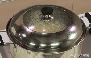 嫩滑干贝蒸蛋,干贝蒸滑蛋