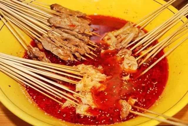 你们不就想知道“歹街”有什么店吗？统统都告诉你！（最全版颇费流量）