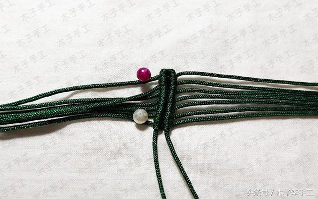 你的手机挂饰还在买？妹子自己在家做挂饰，超漂亮