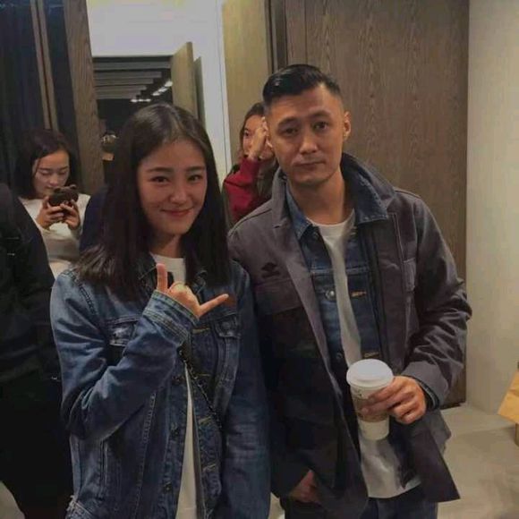 肤色黑的男生穿衣搭配技巧,肤色黑男生怎么搭配出高级感