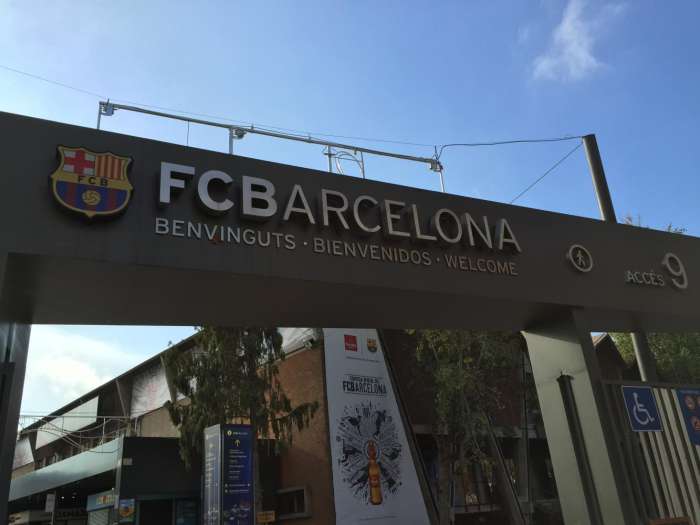 为什么巴萨主场不是诺坎普,感受一下巴萨主场诺坎普的魅力