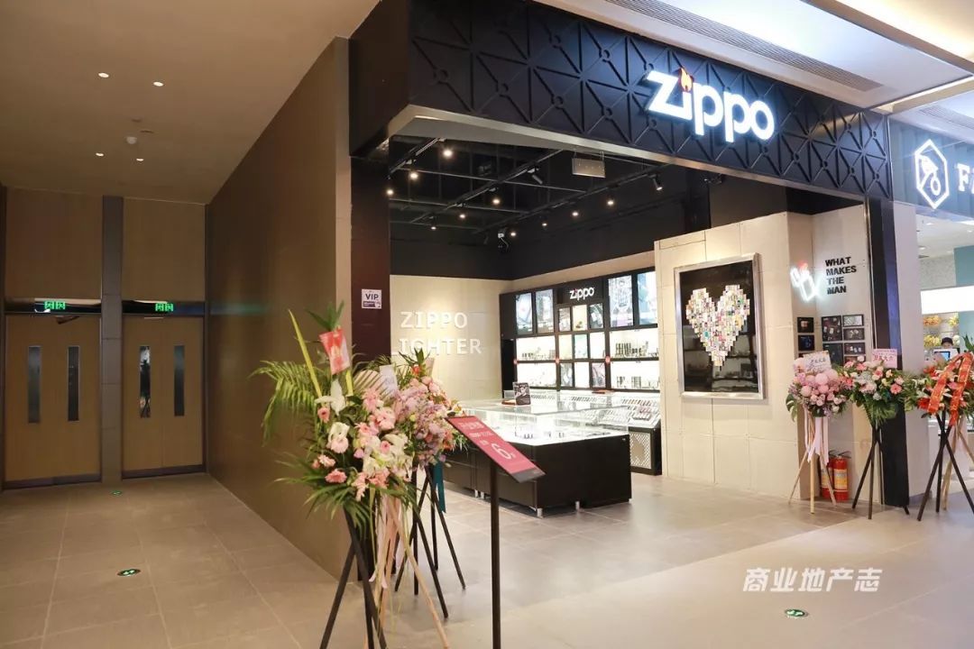 300张图片拼图,成都悠方可口可乐