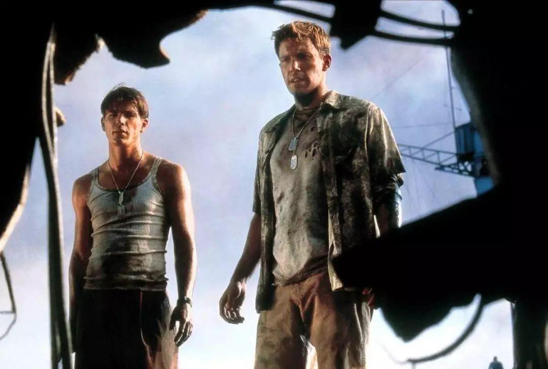 川航英雄机长刘传建的专业精神，从他的腕表足以见得