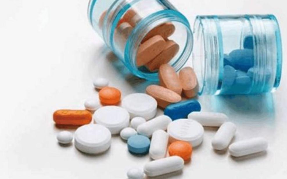 爸爸的戒酒药，女童误服1粒险丧命！医师写下抢救过程