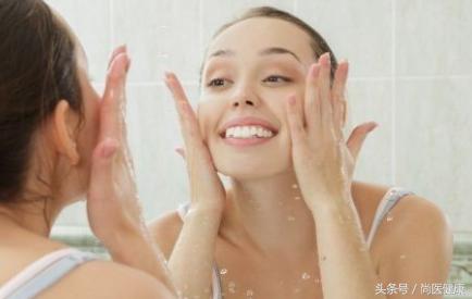 长痘和哪些激素分泌有关,熬夜内分泌长痘该怎么调理