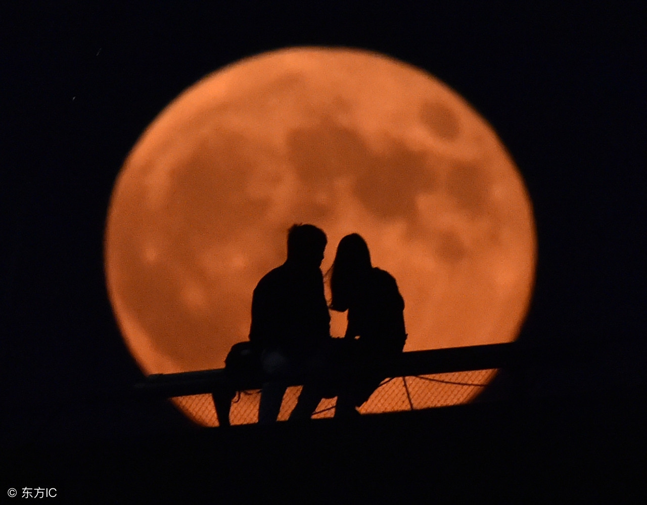 你一说话，小草都绿了——黄山爱情诗选