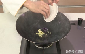 串串香鸡胗怎么做没有腥味又好吃,爆炒孜然鸡胗怎么炒又嫩好吃