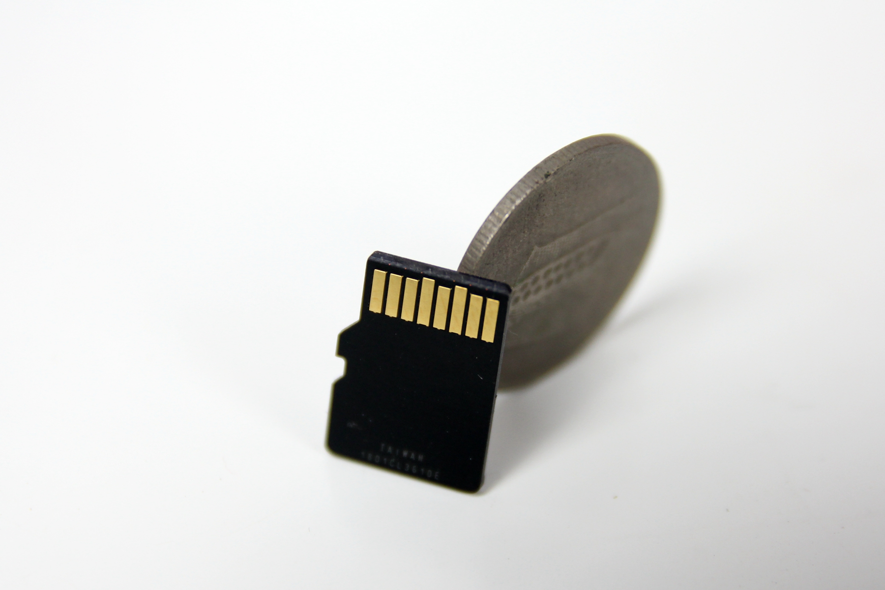 能否挑起“快、准、稳”的扩容重担？东芝TF303体验评测