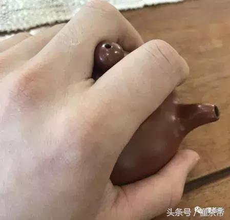 紫砂壶新手入门选择什么泥料,紫砂壶哪种泥料不挑茶