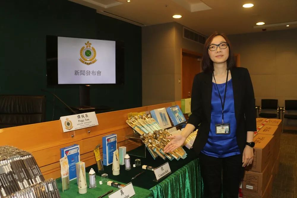 珠海拱北海关查获水货,香港查获72万元假货