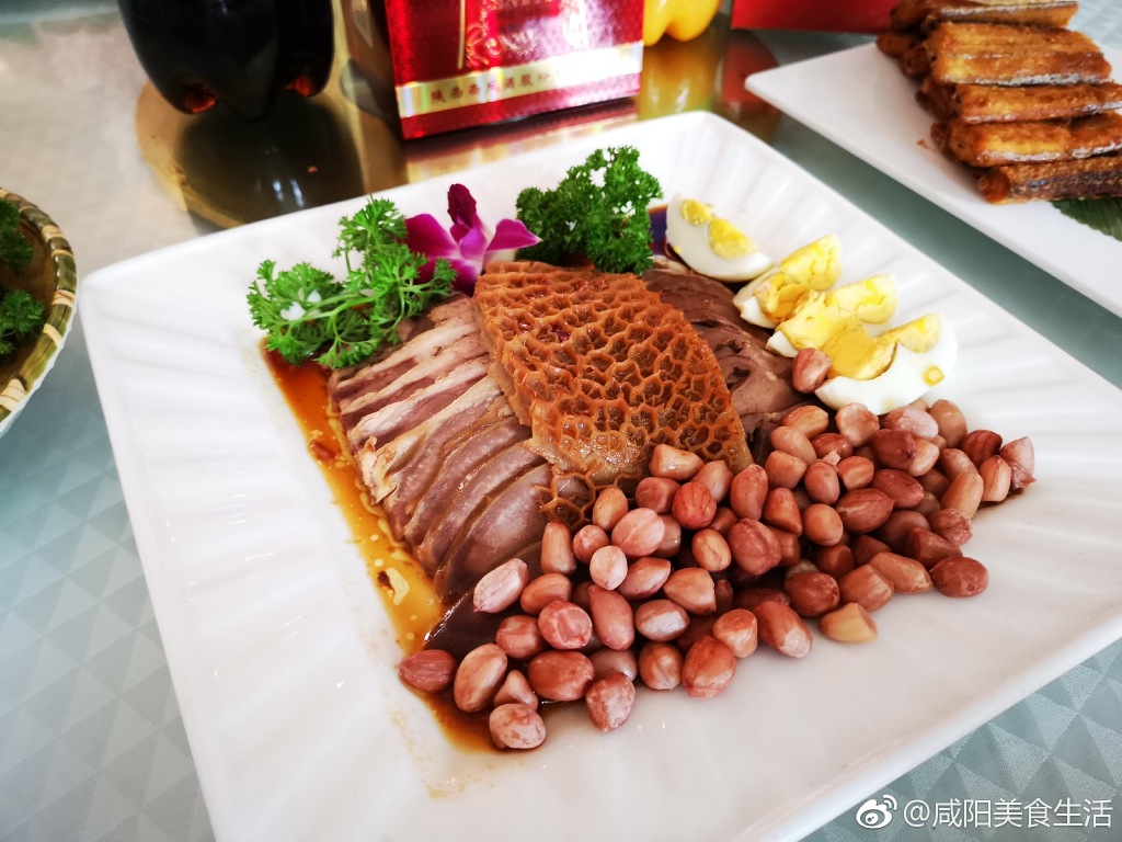 咸阳世纪大道美食宴会,咸阳美食体验