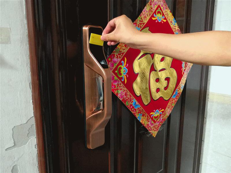 让你温馨港湾固若金汤——六孚方程式指纹防盗锁体验报告