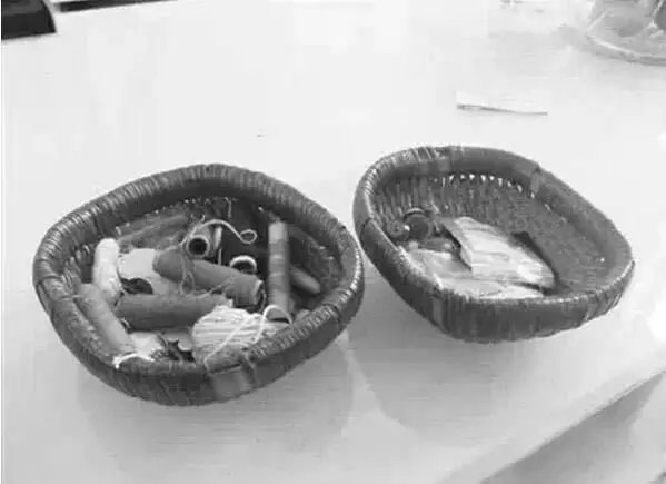 老布鞋里的乡村记忆,7080后的童年回忆农村生活老布鞋