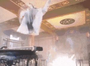 多大的声音能把耳朵震聋,多大的声音能把鱼震死