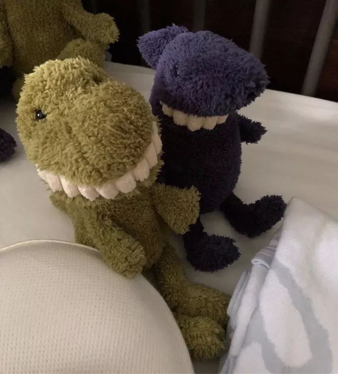 余文乐爱穿潮牌,余文乐当爸爸的视频