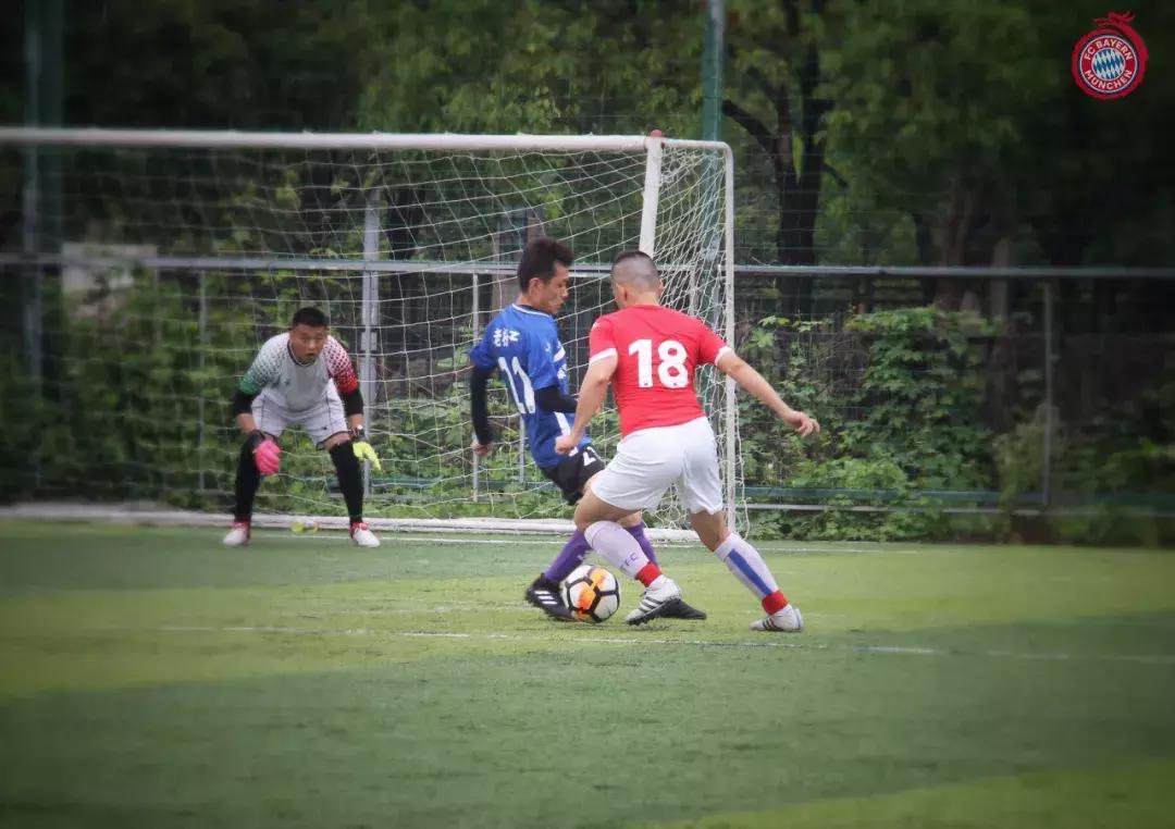 拜仁球迷队：希望之星闪耀而出中国拜仁有救了！超时空同居