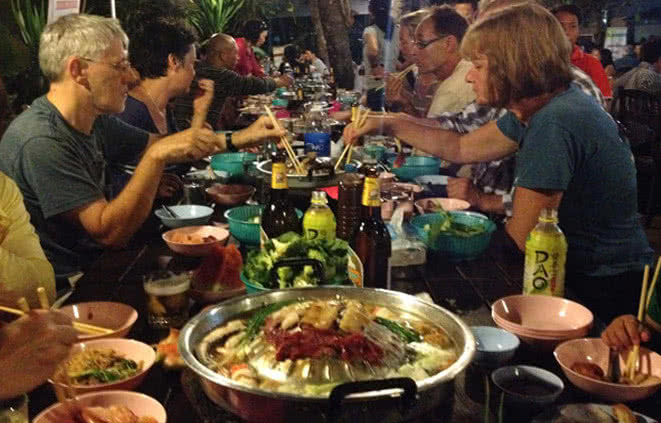 到了老挝可以带多少人民币,到了老挝要带多少钱