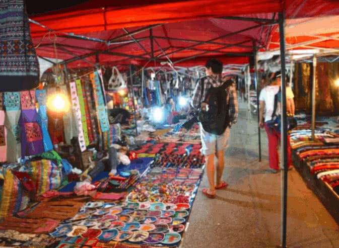 到了老挝可以带多少人民币,到了老挝要带多少钱