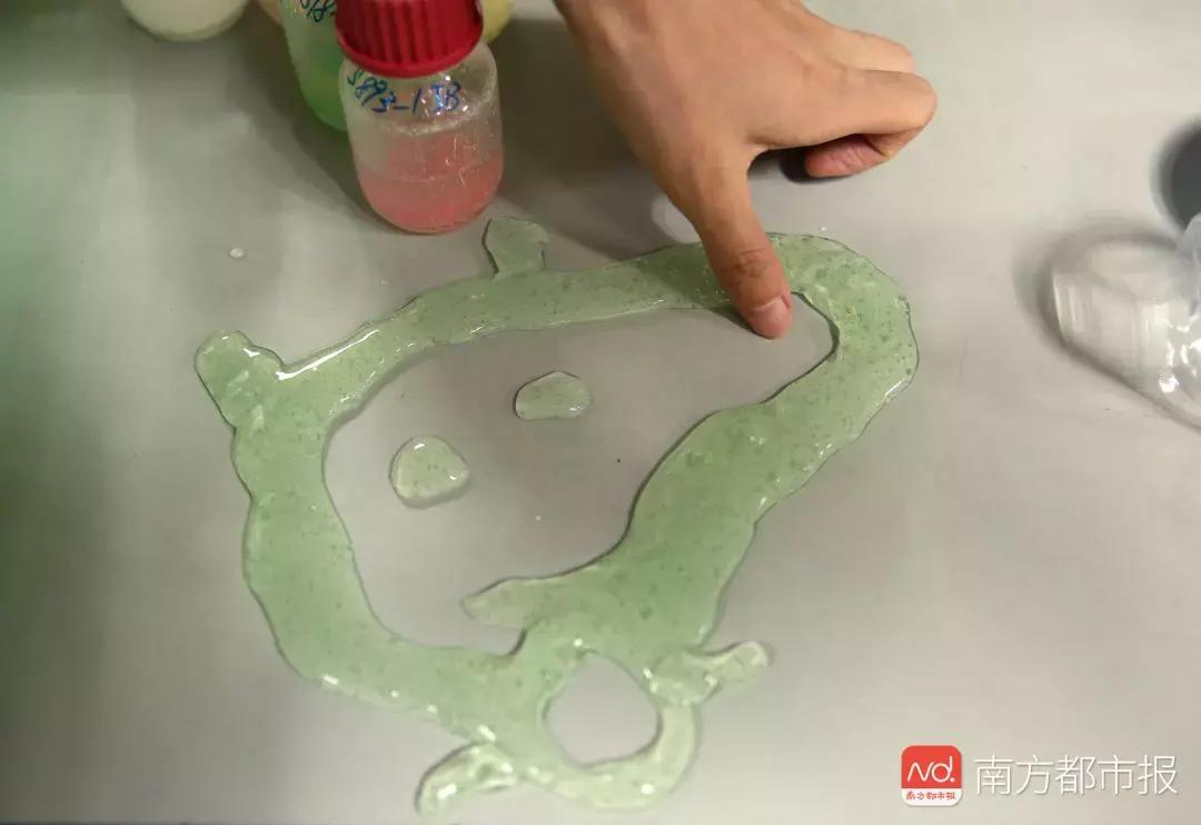 不小心吃到水晶泥和史莱姆怎么办,史莱姆水晶泥危害