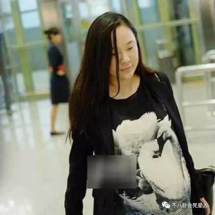 昆凌浓妆前后对比照,大眼女明星素颜