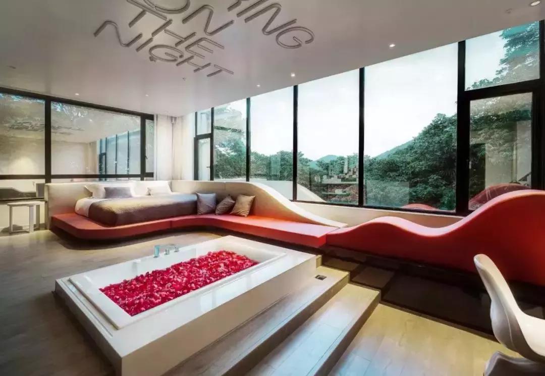 无人情侣主题酒店,全国最高端私密情侣酒店