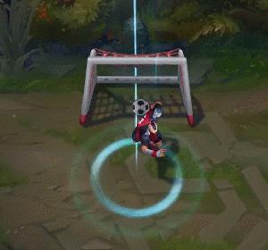 英雄联盟足球龙龟,英雄联盟盲僧踢人穿墙