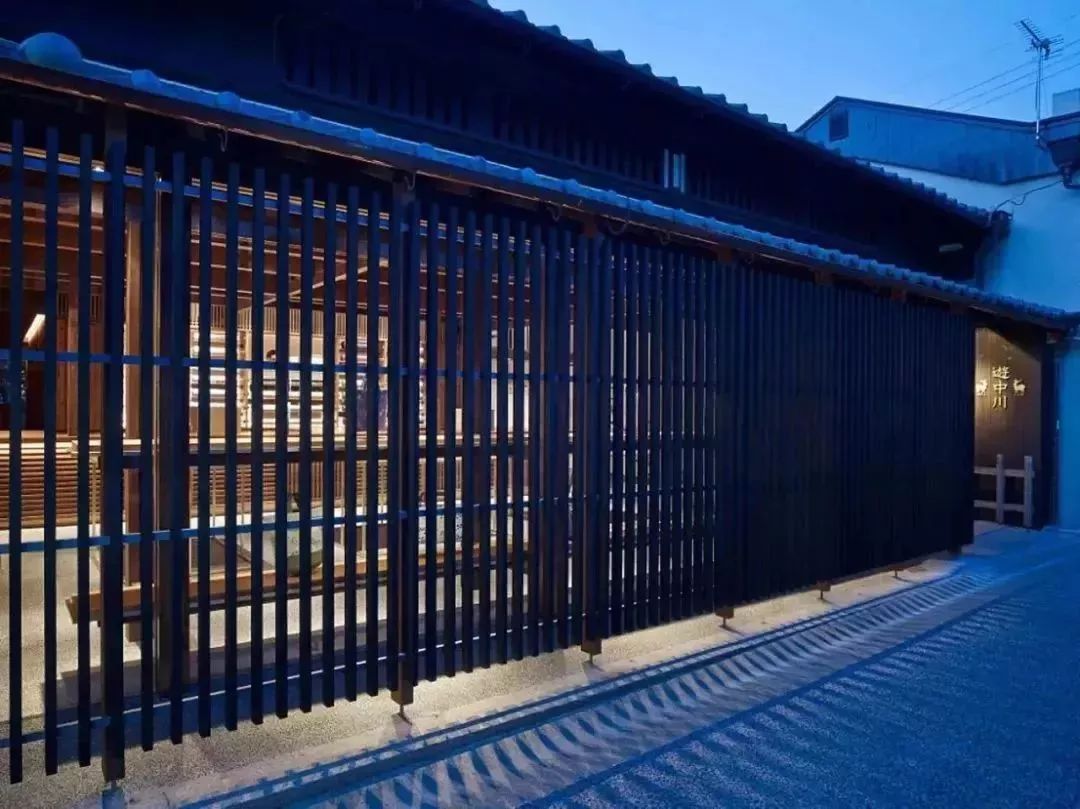 比MUJI更地道的日本皇家杂货铺，来上海开了间快闪店