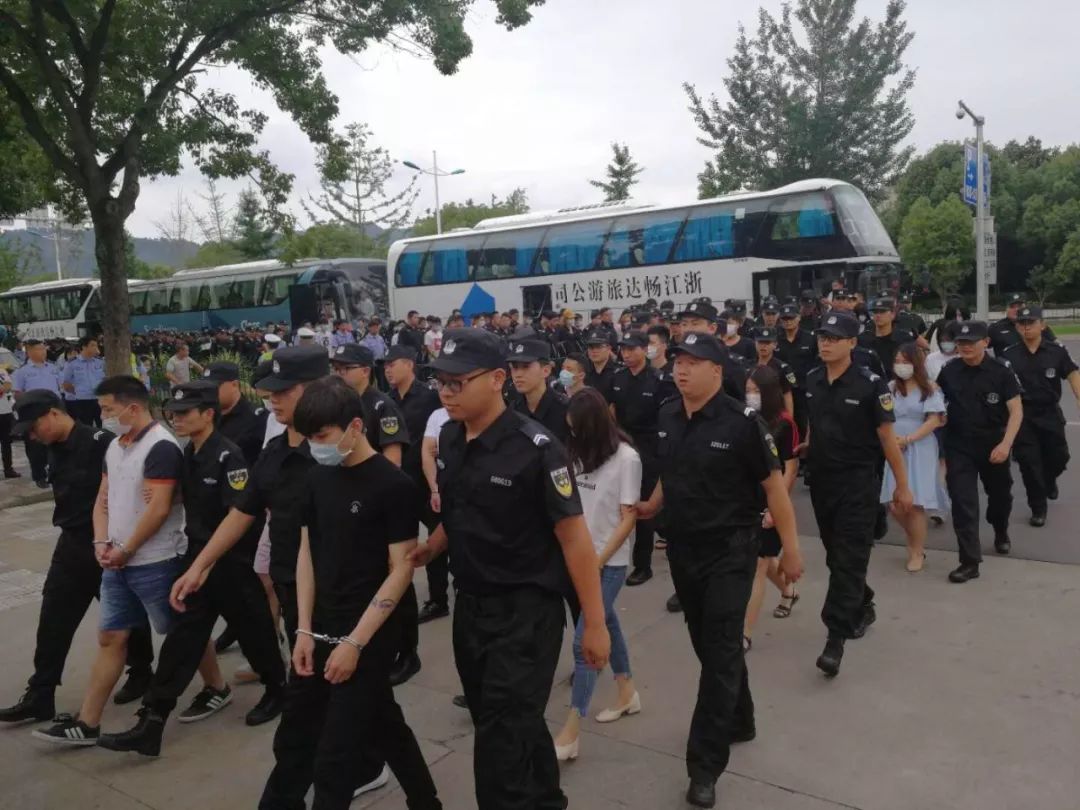 浙江公安破获的最新诈骗案,浙江绍兴警方破获套路贷