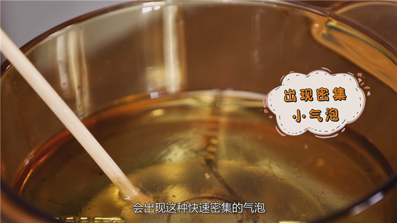 油条最简单炸出来还好吃,教你做放心油条不用任何添加剂